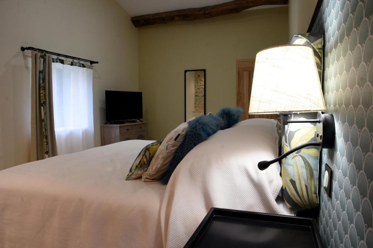 Floirac  Girauderies Chambres D'Hotes/B+B المظهر الخارجي الصورة