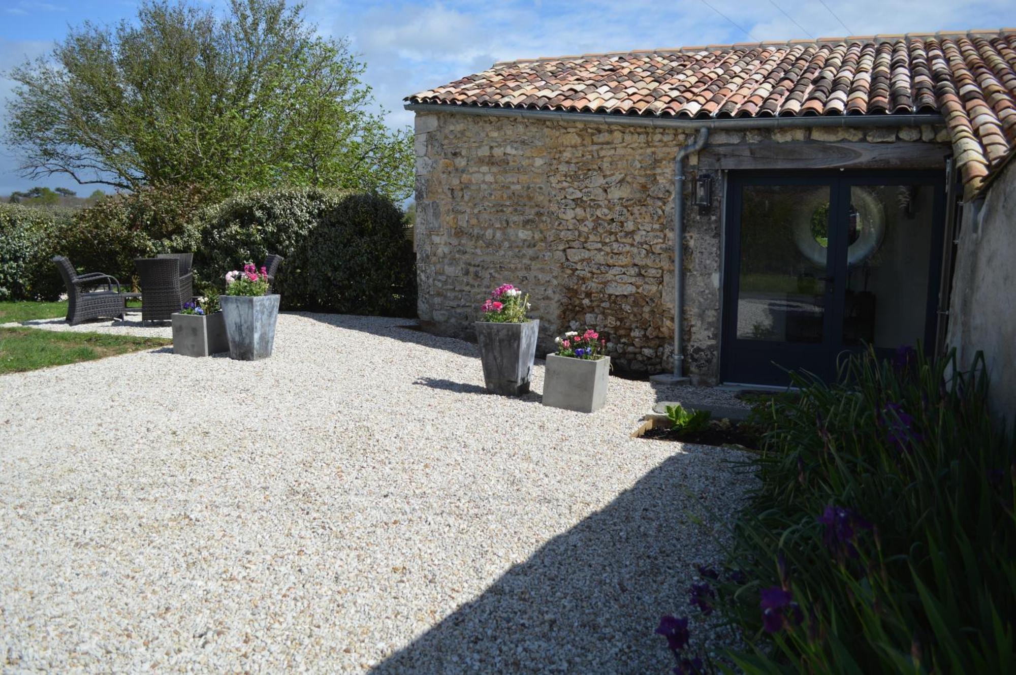 Floirac  Girauderies Chambres D'Hotes/B+B المظهر الخارجي الصورة