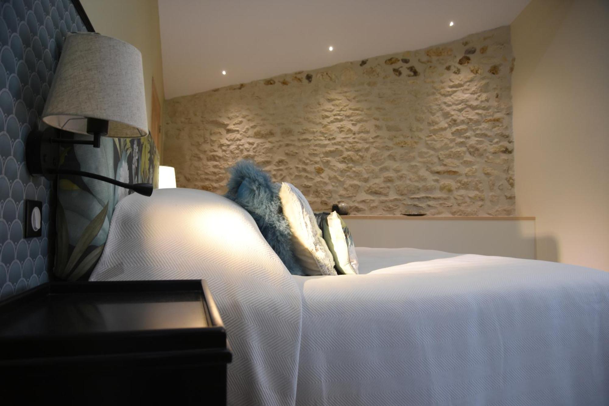Floirac  Girauderies Chambres D'Hotes/B+B الغرفة الصورة